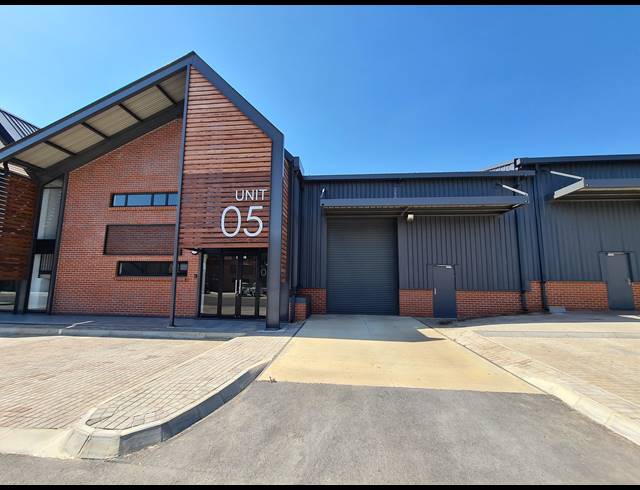877M² WAREHOUSE TO LET IN RIVERSANDS